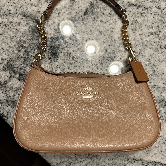 Coach Cream Pebbled Leather Shoulder Bag - Picture 2 of 11